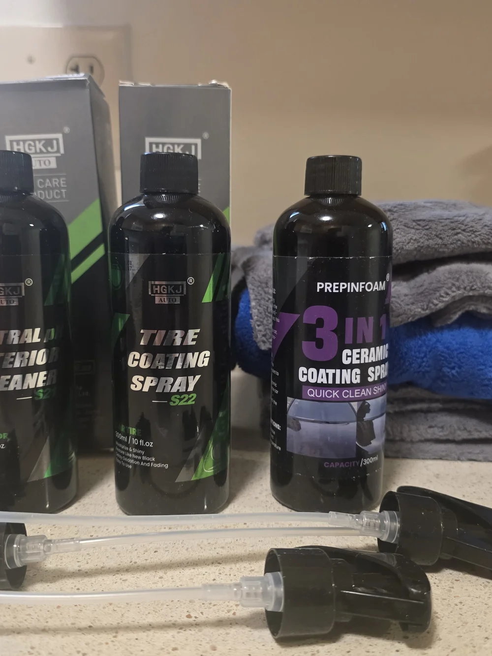 3-in-1 Ceramic Coating Spray & Tire/Interior Care Kit - Black